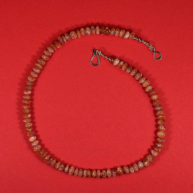 2020s Ajd 16 Inch Sparkling Sunstone Rondel Necklace Great Gift For Sale - Image 5 of 5