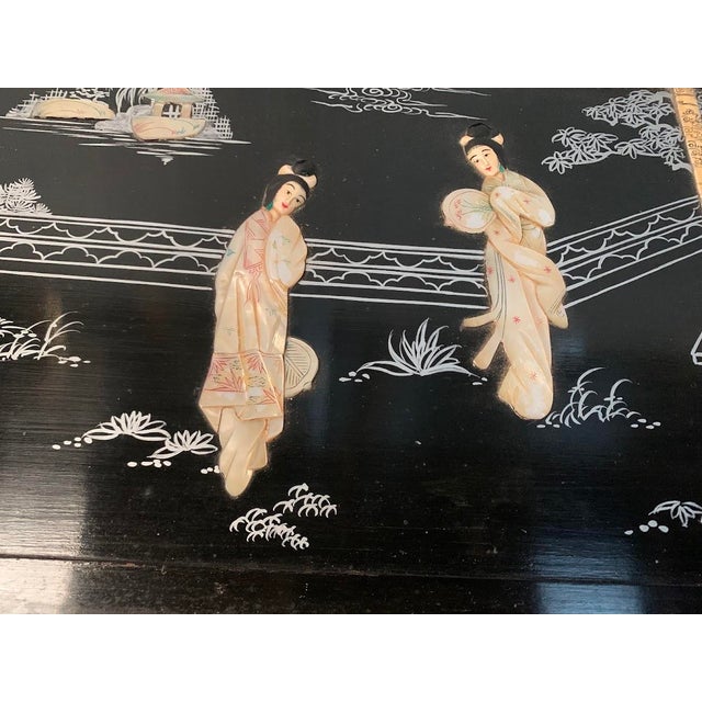 Antique Black Wooden Coffee Table with Chinoiserie Decoration, 1900s For Sale - Image 5 of 9