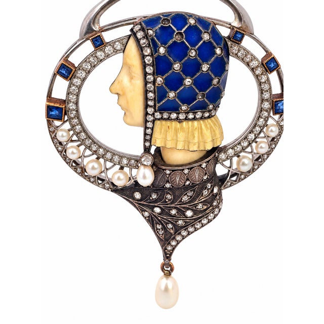 Art Nouveau 1910s Masriera Art Nouveau Pendant Necklace in 18k Gold, Platinum & Diamonds For Sale - Image 3 of 8