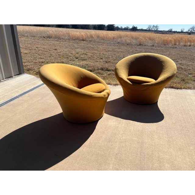 Mid-Century Modern Early Production Pierre Paulin 'Mushroom' Chairs for Artifort, 1960s, Signed For Sale - Image 3 of 15