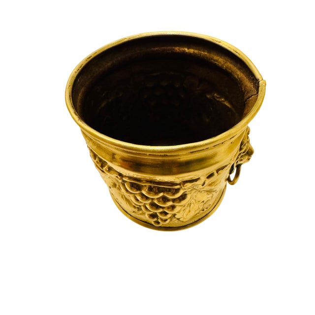 Late 19th Century Late 19th Century Lombard English Hammered Brass Lion’s Head Jardiniere For Sale - Image 5 of 6