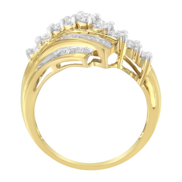 Haus of Brilliance 10K Yellow Gold Round and Baguette Diamond-Cut Ring (1/2 Cttw, I-J Color, I1-I2 Clarity) - Size 7 For Sale - Image 4 of 7
