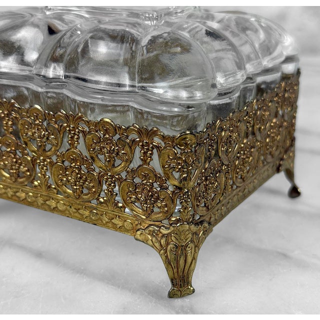 Vintage Rococo Gold Filigree & Scalloped Glass Vanity Trinket Box For Sale - Image 9 of 10