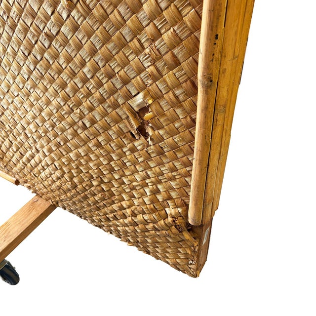 1930s Art Deco 9' Foot X 6' Foot Rattan & Woven Wicker Rolling Wall Divider Screen For Sale - Image 10 of 11