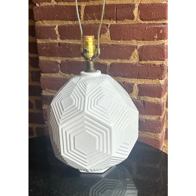 Mid Century Modern Geometric Table Lamp For Sale - Image 4 of 7