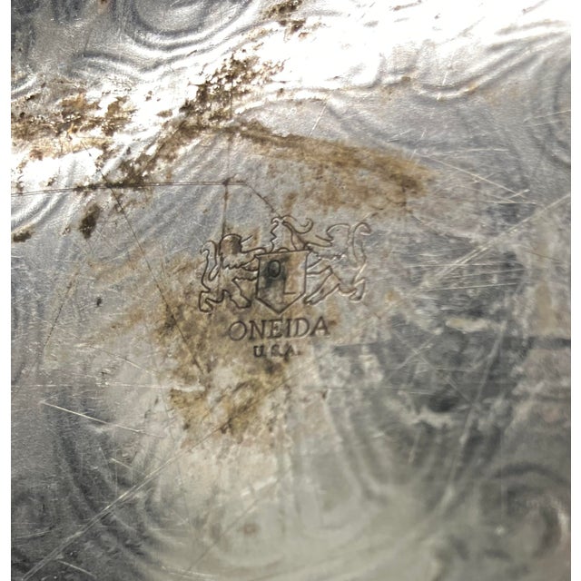 Mid-Century Oneida Silver-Plated 25" Grand Oval Butler’s Tray With Etched Victorian Scroll For Sale - Image 18 of 18