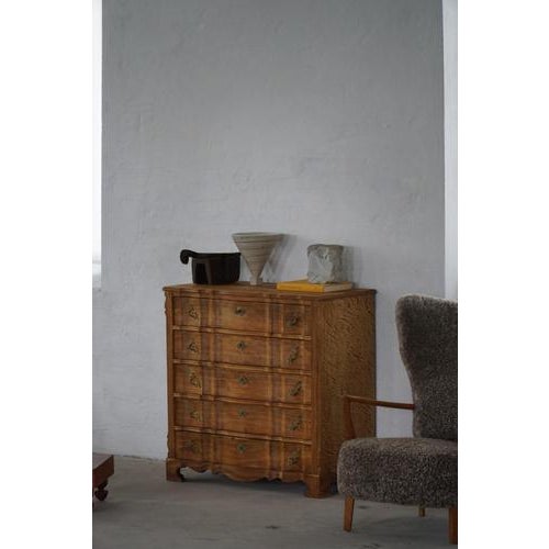 Mid-Century Modern Danish Chest of Drawers in Oak from Henning Kjærnulf, 1960s For Sale - Image 13 of 18