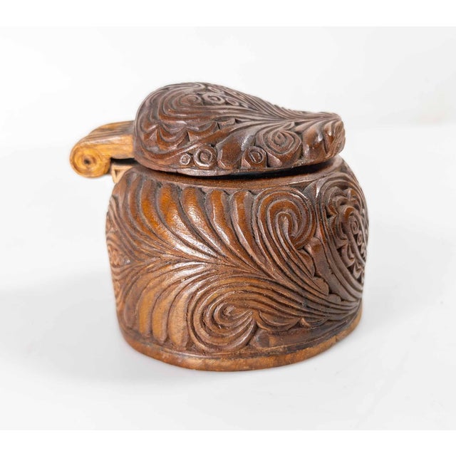 20th Century Maori Tribal Carved Treenware Inkwell, New Zealand For Sale In New York - Image 6 of 11