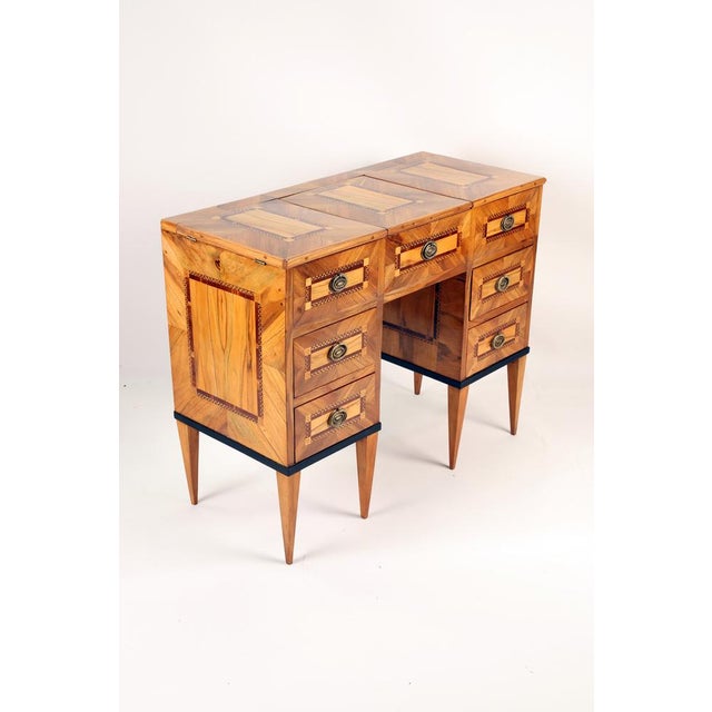 Louis XVI Ladies Writing Desk with Walnut, 1800 For Sale - Image 6 of 18