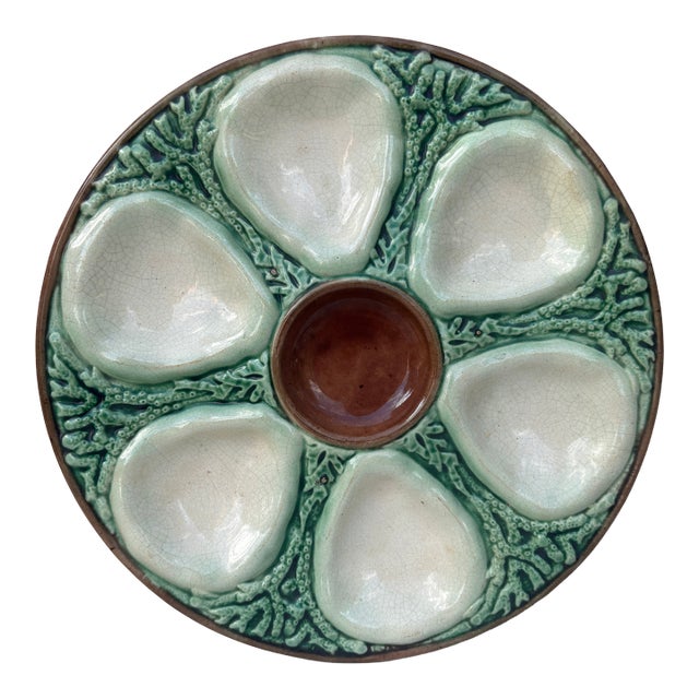 English Victorian Majolica Oyster Plate, Circa 1890 For Sale