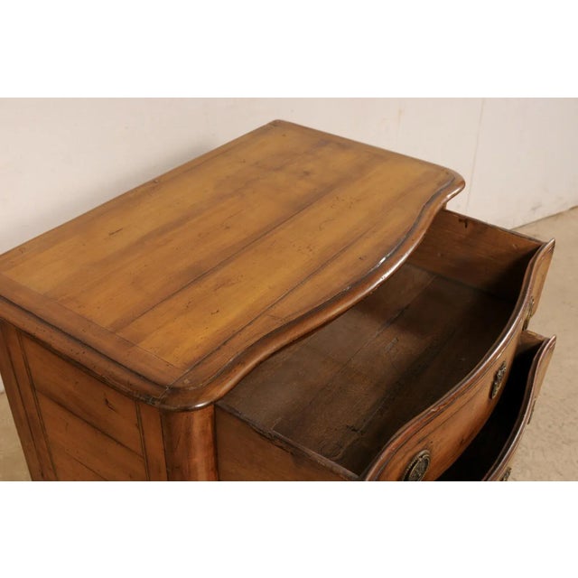 French Louis XV Raised Commode For Sale - Image 11 of 11