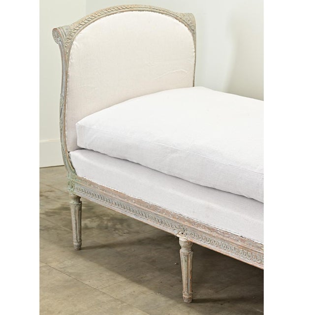 White Swedish Gustavian 18th Century Large Painted Daybed For Sale - Image 8 of 12