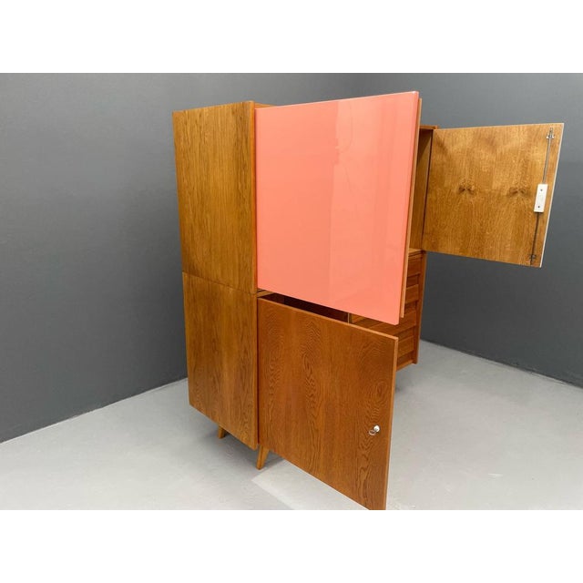 U-450 Oak Cabinet by Jiří Jiroutek for Interior Prague, Czechoslovakia, 1960s For Sale - Image 14 of 18