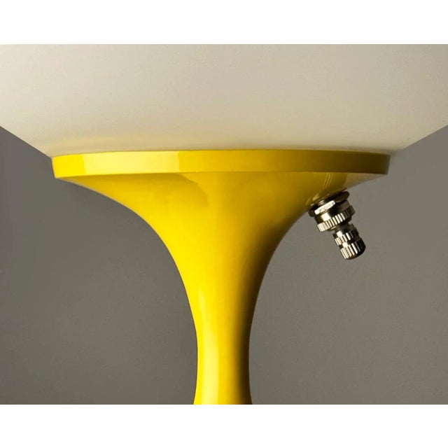 Mid-Century Modern Stemlite Table Lamp by Designline in Lemon Yellow, Mid-Century Retro Style For Sale - Image 3 of 5