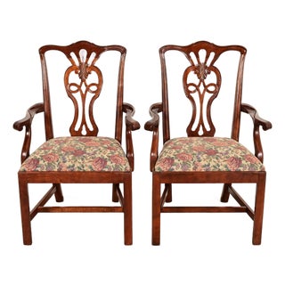 Henredon Georgian Carved Mahogany Armchairs, Pair For Sale