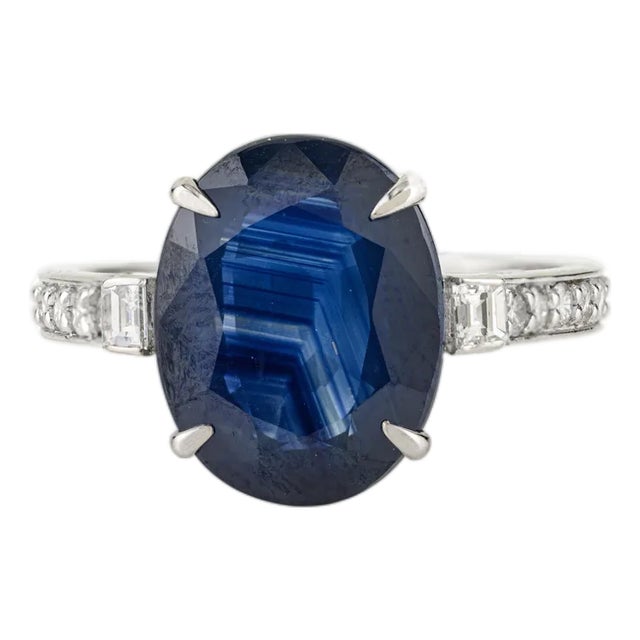 Certified 5 Carat Natural Blue Sapphire Cocktail Ring With Diamonds in 18k Gold Size 5 For Sale