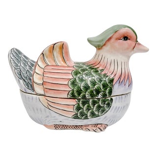 Chinese Porcelain Famille Rose Mandarin Duck Form Tureen For Sale