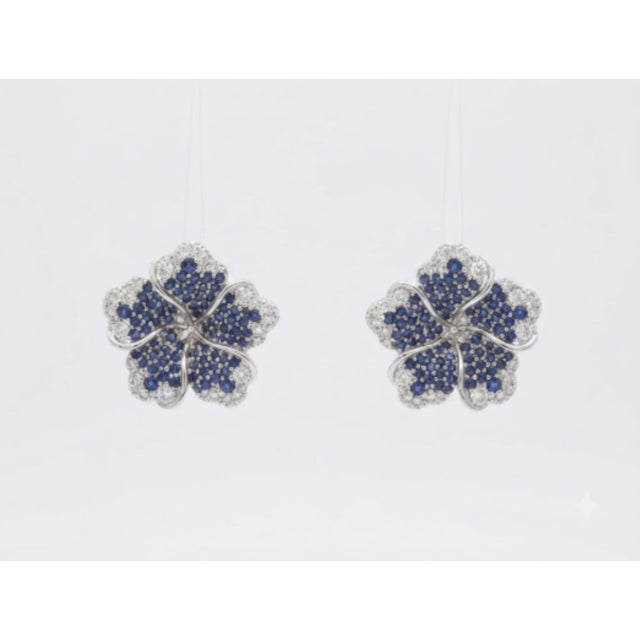 Blue Natural 1.17cts Blue Sapphire & 0.32cts Diamond Earring in 18k Gold For Sale - Image 8 of 8