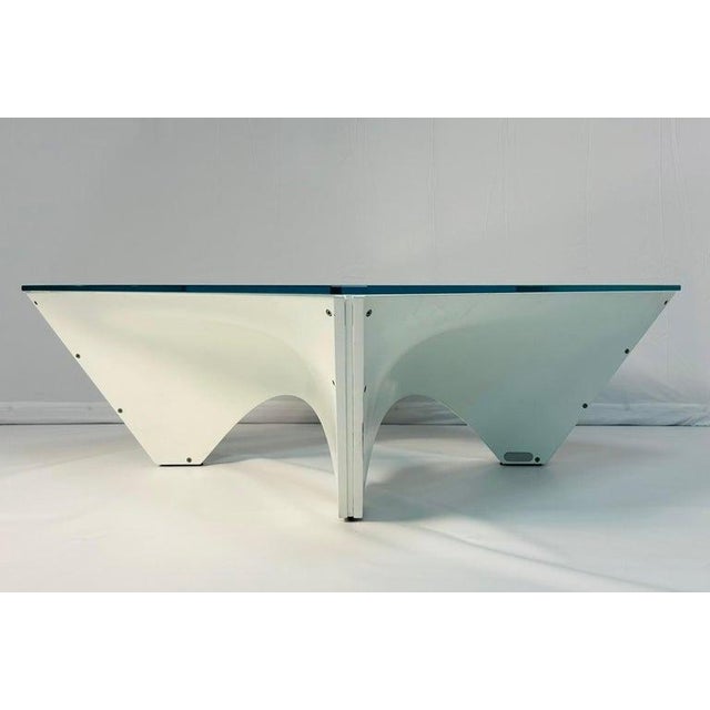 The Washington Corona Coffee Table reflects Sir David Adjaye's architectural and sculptural vision on a new scale. The...