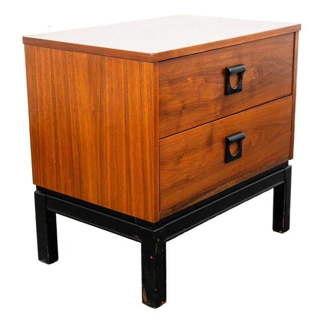 Mid Century Modern Nightstand End Side Table Dixie Drawer Vintage Walnut Danish For Sale
