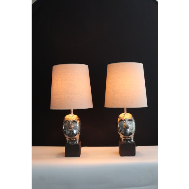 Pair of Brancusi influence sculptural lamps. Striking presence. Hand made craft. Materials and techniques Chromate...