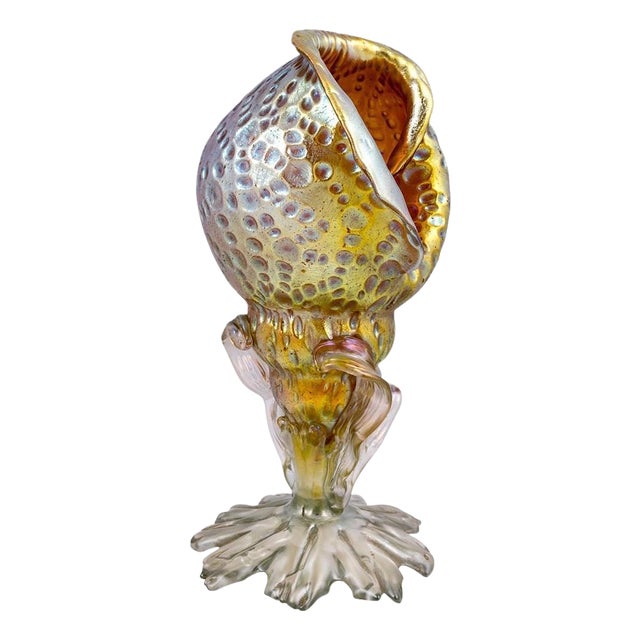 Art Nouveau Austrian Iridescent Conch Shell Glass Vase from Johann Loetz Witwe, 1902 For Sale