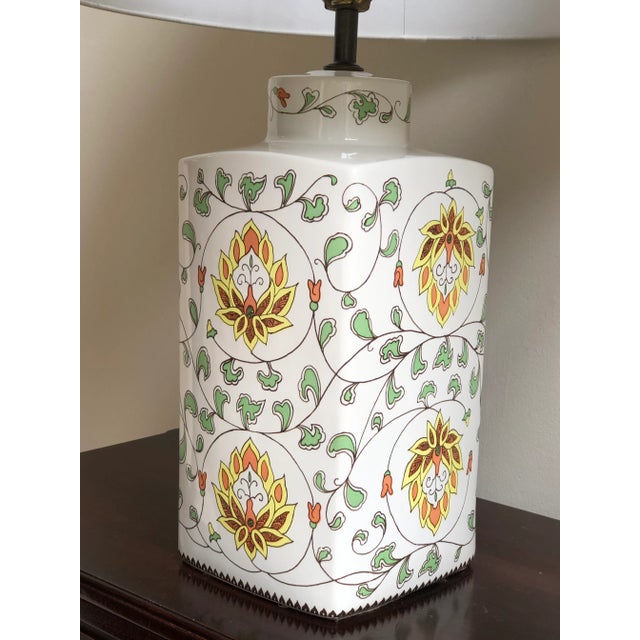Ivory Vintage Lotus Flower Ceramic Table Lamp For Sale - Image 8 of 13