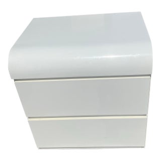1980s Postmodern White Gloss Laminate Waterfall 2 Drawer Nightstand For Sale