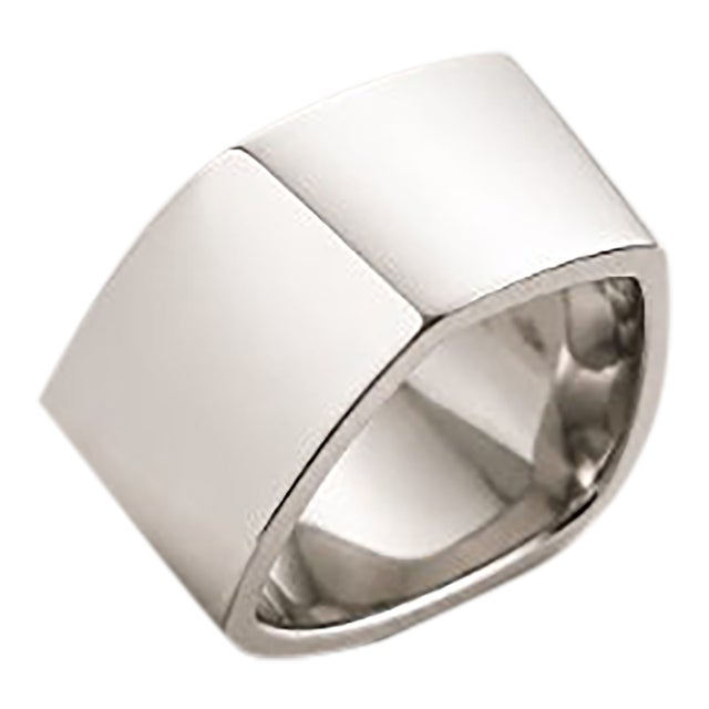 Vintage Frank Gehry Tiffany & Co. Sterling Silver Torque Ring, Size 8.5, Architectural Statement, 2006 Collaboration For Sale