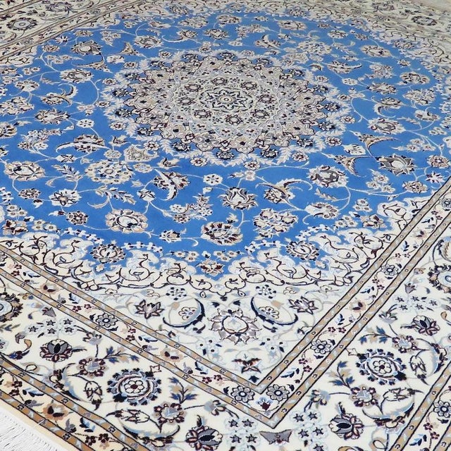 Hand-knotted Nain rug | Knot density: 6La 60 Raj (approx. 816.000 knots/m²) | Material: Virgin wool & silk | Size: 210 x...