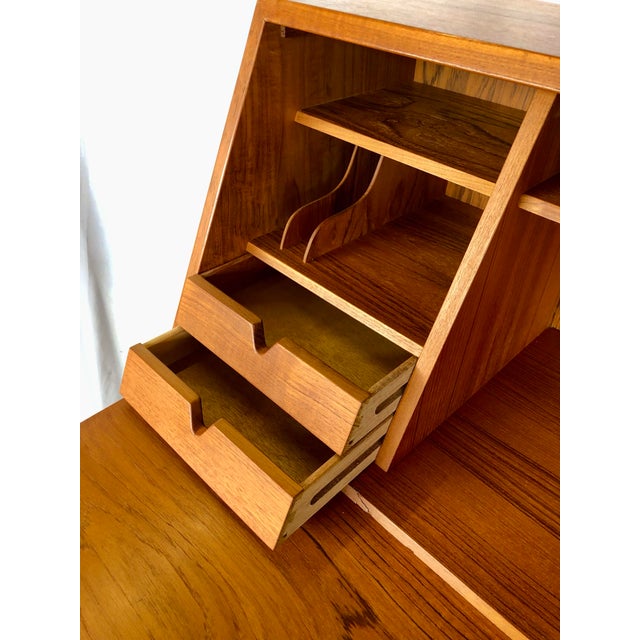 1960s Teak Secretary Desk by Arne Wahl Iverson for Vince Mobelfabrik For Sale - Image 9 of 12