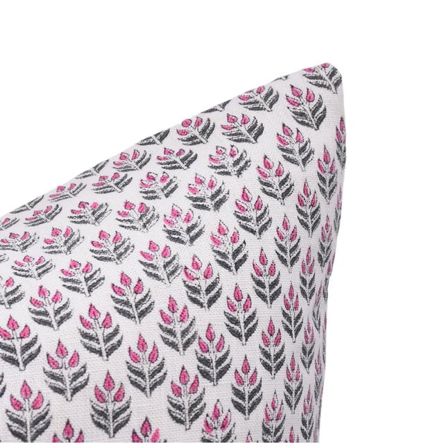 Farmhouse Fabdivine Handcrafted Cushion Cover 26x26 Inch - Alia For Sale - Image 3 of 5