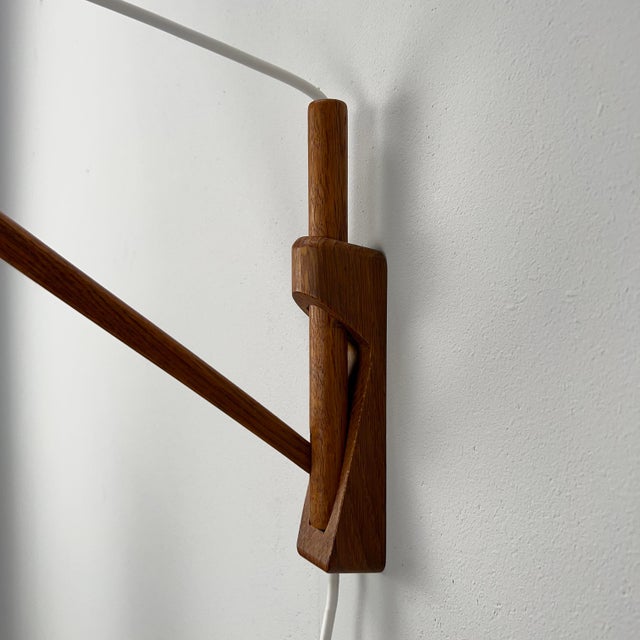 Brown Scandinavian Teak Wall Lamp with Pink Pleated-Shade, 1960s For Sale - Image 8 of 10