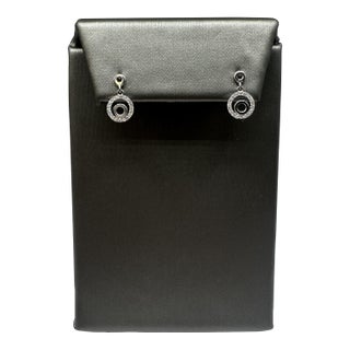 Diamond Circle Drop Dangle Earrings in 14kt White Gold – 0.14ctw, Pre-Loved, A Pair For Sale