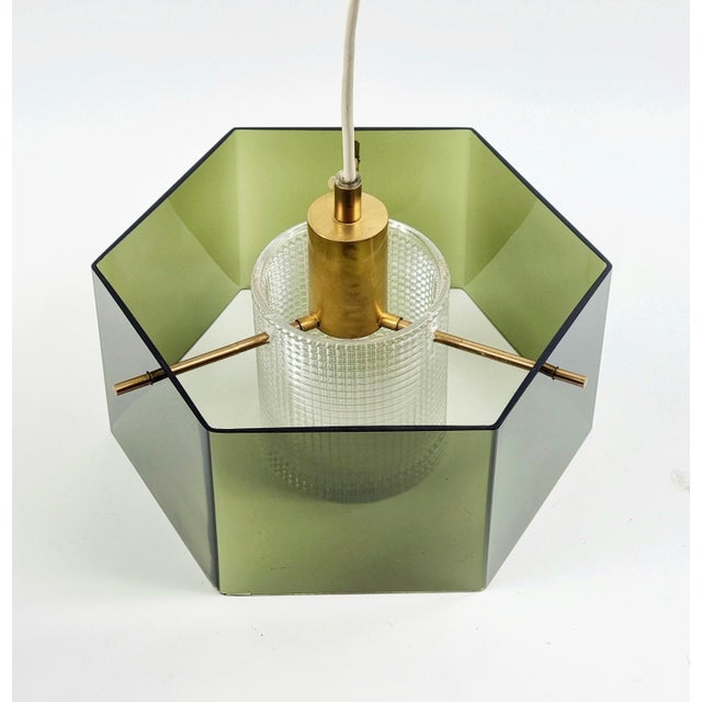 Metal Mid-Century Modern Scandinavian Glass and Brass Pendant Light by Carl Fagerlund for Orrefors, Sweden, 1960s For Sale - Image 7 of 10