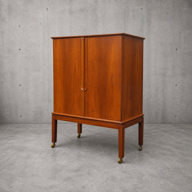 Mid-Century Modern Danish Teak Bar Cabinet on Castors, 1970s For Sale - Image 9 of 11