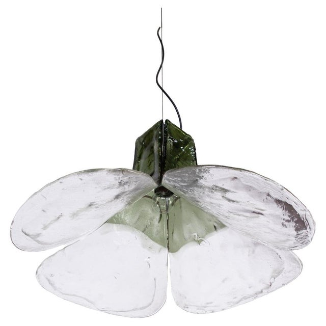 1960s Tulip Pendant Lamp in Green and Clear Murano Glass by Carlo Nason for AV Mazzega, Italy, 1960s For Sale - Image 5 of 12