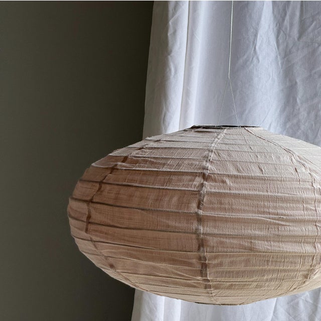 Large Japanese Style Oval Flattened Pink Rattan and Natural Linen Pendant Light, 1980s For Sale - Image 17 of 18
