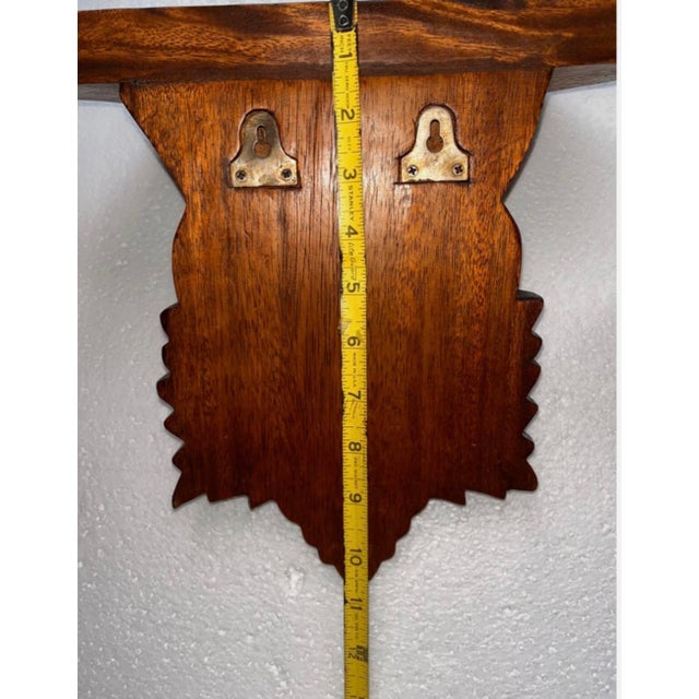 Pair of Vintage Mid-Century Hand-Carved Wooden Wall Shelves Features an Ornate, Deeply Detailed Scalloped Shell Design With a Rich, Warm Wood Finish. For Sale - Image 13 of 15