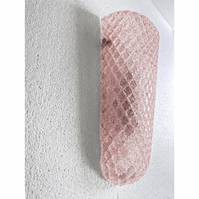 Mid-Century Modern Set of 2 Pink “Graniglia” Rhombus Murano Glass Wall Sconces by SimoEng For Sale - Image 3 of 7