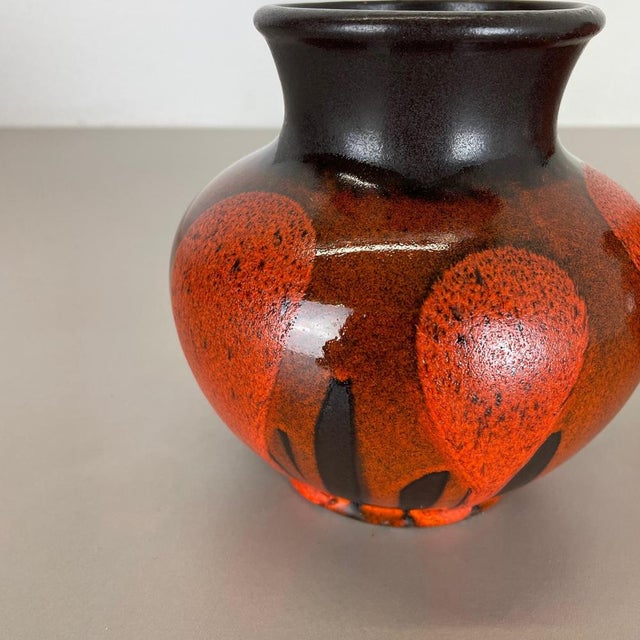 Ceramic Red Black Pottery Vases attributed to Steuler Ceramics, Germany, 1970s, Set of 2 For Sale - Image 7 of 18