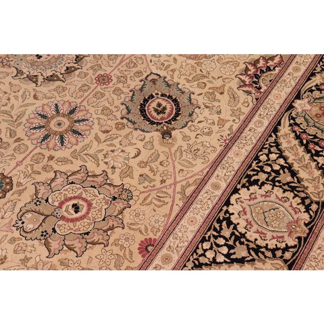 1990s Elegant Pak-Persian Beige/Black Wool Rug - 9'1'' X 12'6'' For Sale - Image 5 of 9