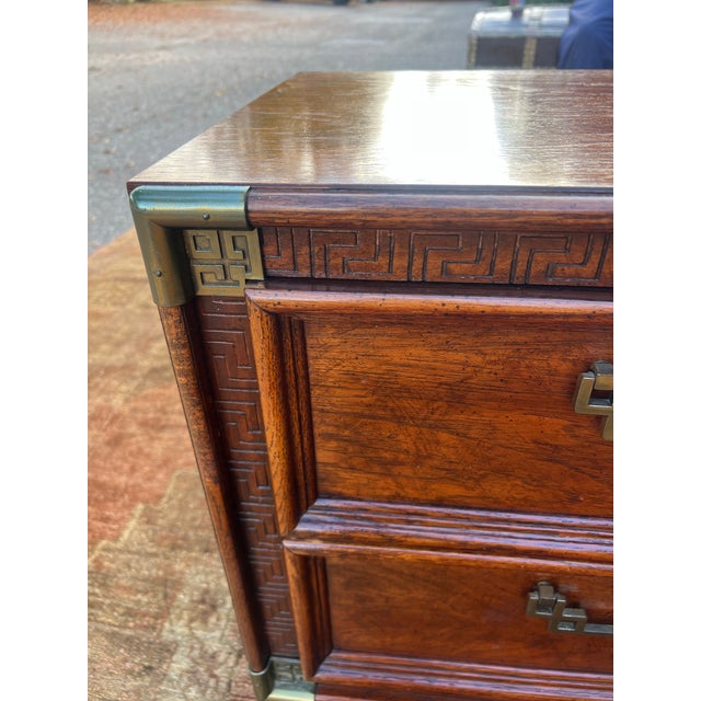 1970s Vintage Burl and Brass Chinoiserie Nightstands - a Pair For Sale - Image 10 of 12