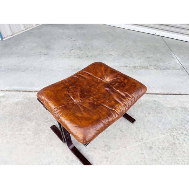 1960s Mid Century "Siesta" Chair & Ottoman Attributed to Ingmar Relling for Westnofa For Sale - Image 13 of 15