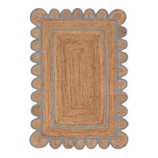 Light Blue Scallop Jute Hand Made Rug - 5'x7' For Sale