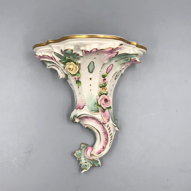 Rococo Hand-Painted Porcelain Wall Consoles from Kämmer, Dresden, Set of 3 For Sale - Image 9 of 18