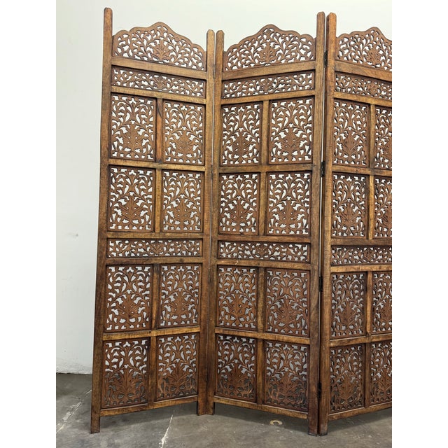 Brown Vintage Hand Carved Wooden Four Panel Room Divider Screen/Panel For Sale - Image 8 of 10