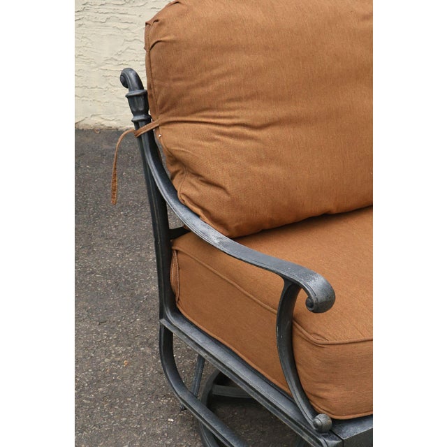 Late 20th Century Cast Aluminum Pair Of Outdoor Swivel Lounge Chairs With Cushions For Sale - Image 5 of 18