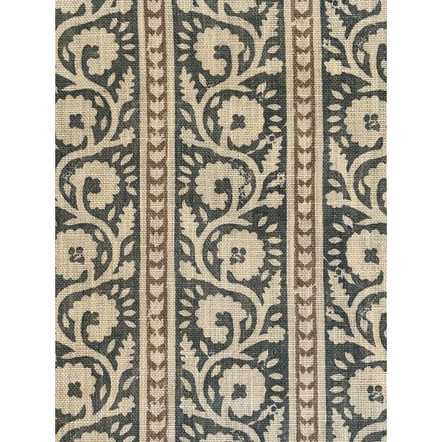 G P & J Baker Bibury Fabric 2 1/2 Yards For Sale - Image 4 of 5