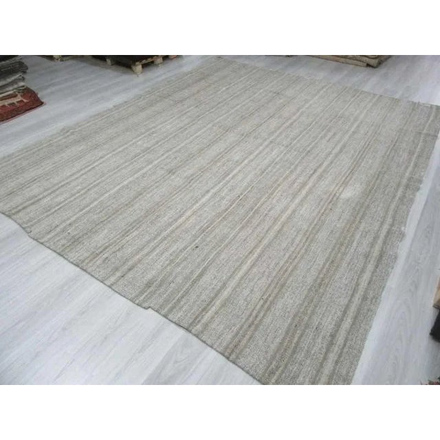 1960s Vintage Turkish Modern Striped Gray Kilim Rug- 9′7″ × 11′8″ For Sale - Image 5 of 10
